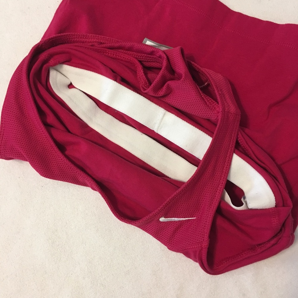 NIKE TANK Red Work Out Lightweight Racerback TOP - Picture 6 of 8